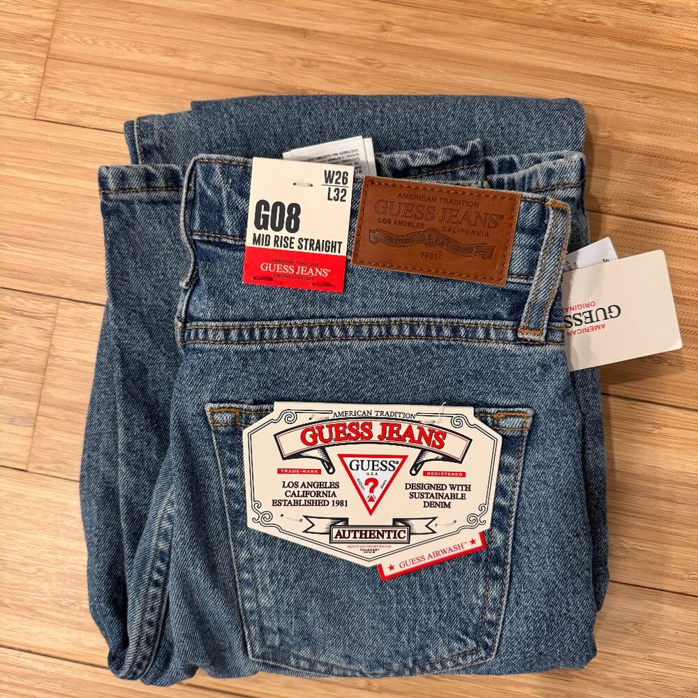 Brand New with Tags Guess G08 Mid-Rise Straight Jeans W26 L32